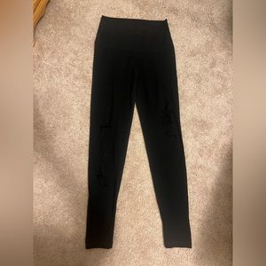Aerie black ripped leggings